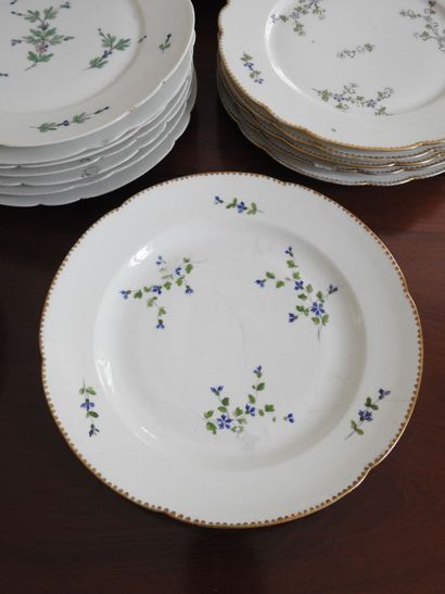 IMPORTANT LOT of fifty-four porcelain plates,...