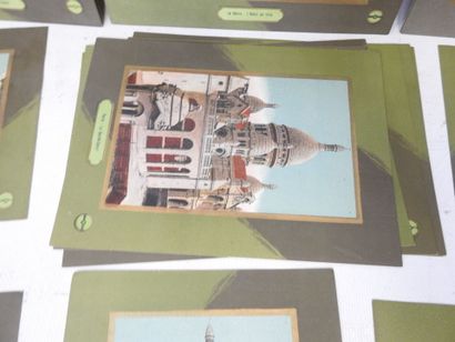 ENSEMBLE de cartes imprimées sur les places...