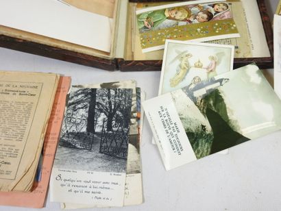 Dans petit carton : FORT LOT de chromos anciens,...