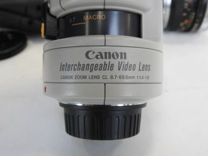 CANON : Trois objectifs
-Canon Zoom Lens...