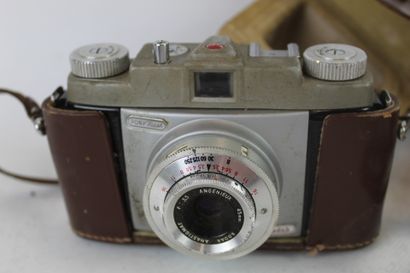 Trois Appareils KODAK : un PONYFlash avec...