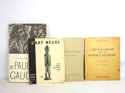 ART. Lot comprenant : - Les gravures sur...