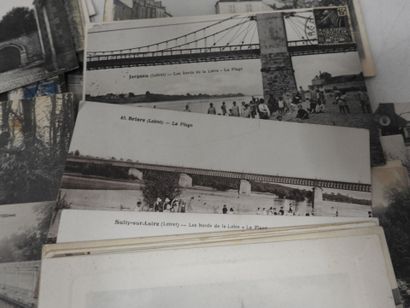 Cartes postales anciennes et modernes sur...