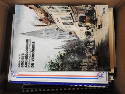 DEUX CARTONS : 1 ensemble livres divers dont...