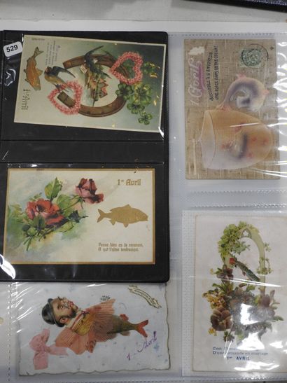 CARTES FANTAISIES gaufrées à reliefs : « Poisson...
