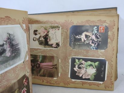 ALBUM de 408 CPA fantaisie. En l'état. 