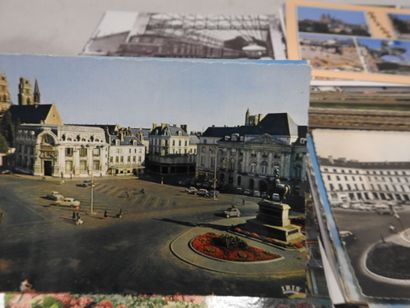 LOT de cartes postales semi-modernes sur...
