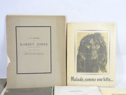 LOT DE DIX brochés : A la mémoire de Robert...