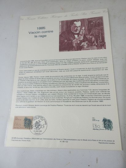 SEPT BOITIERS : Collection historique du...