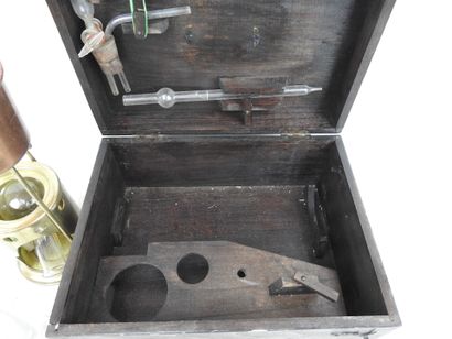 SALLERON - DUJARDIN : Appareil pour extraction...