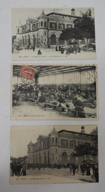 BLOIS. La Halle aux grains. 3 CPA dont 1...