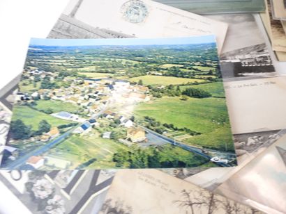 Important lot de cartes postales environ...