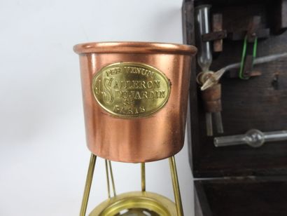 SALLERON - DUJARDIN : Appareil pour extraction...