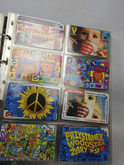 TROIS ALBUMS de cartes téléphoniques, France,...