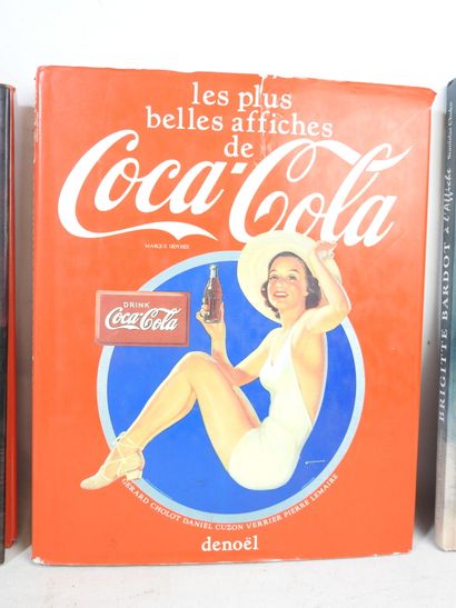 TROIS VOLUMES - Publicité et divers : - Le...