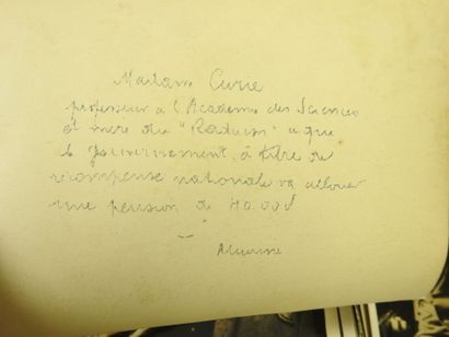 Monde de la science et des techniques au...
