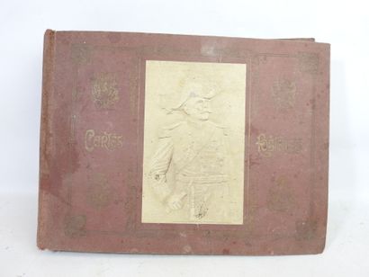 UN ALBUM de CPA dont Guerre 14-18, personnages,...