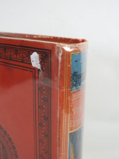 Jules VERNE (1828-1905) : Voyages extraordinaires...