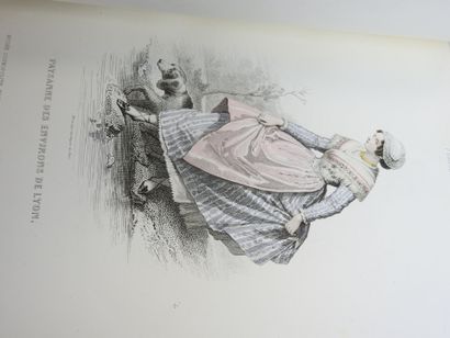 Portraits, costumes et gravures. Ancienne...