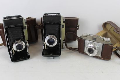 Trois Appareils KODAK : un PONYFlash avec...