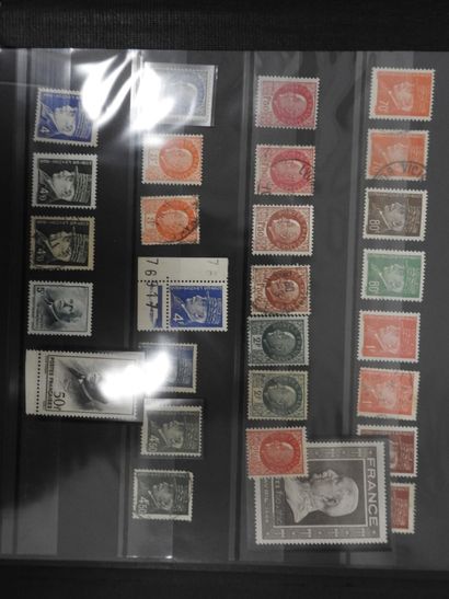 NEUF Albums de timbres neufs modernes, certains...