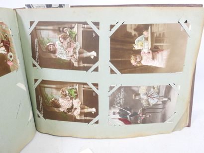UN ALBUM de CPA dont Guerre 14-18, personnages,...
