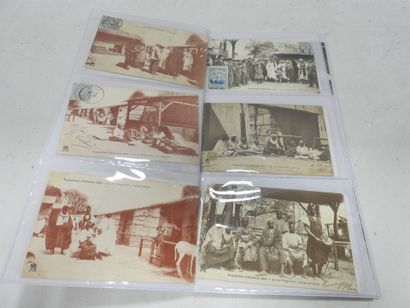 UN LOT de cartes postales anciennes - Orléans...