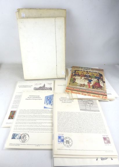 SEPT BOITIERS : Collection historique du...