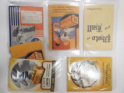 POCHETTES ANCIENNES de photographes. Environ...