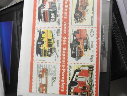 LOT DE PETITS CALENDRIERS publicitaires....
