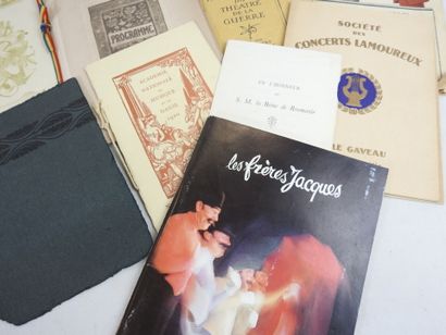 PROGRAMMES DE THEATRE et VIE ASSOCIATIVE....