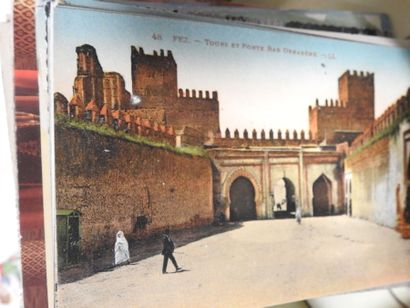 CPA - MAROC. Environ 100 cartes.