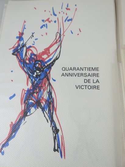 SEPT BOITIERS : Collection historique du...