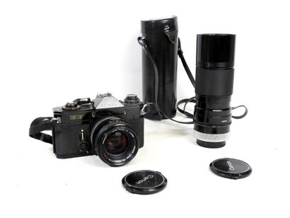 CANON. Appareil photo modèle EF noir n°207854...