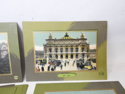 ENSEMBLE de cartes imprimées sur les places...