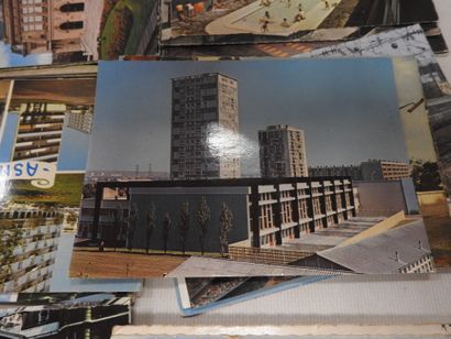 Cartes postales modernes sur la ville d'Asnières....