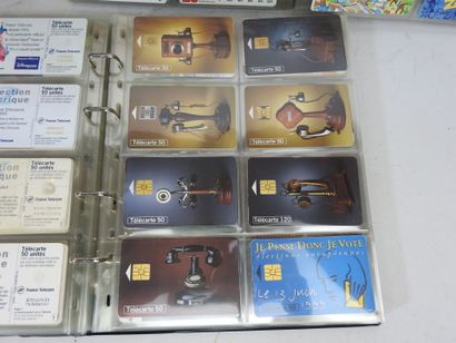 TROIS ALBUMS de cartes téléphoniques, France,...