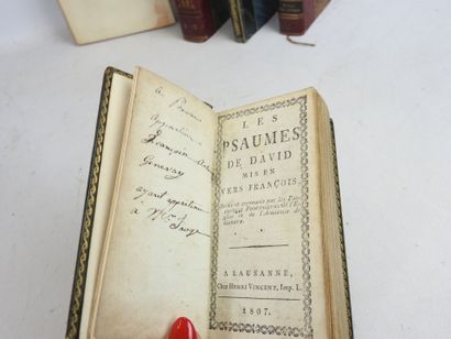 LOT comprenant : - Voyages de Gulliver. 2...