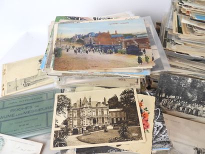 Important lot de cartes postales environ...