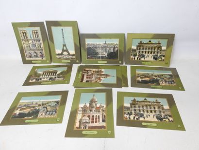 ENSEMBLE de cartes imprimées sur les places...