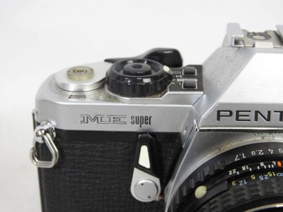 PENTAX. Appareil photo modèle ME SUPER n°1980672...