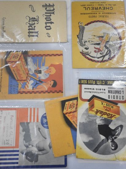 POCHETTES ANCIENNES de photographes. Environ...