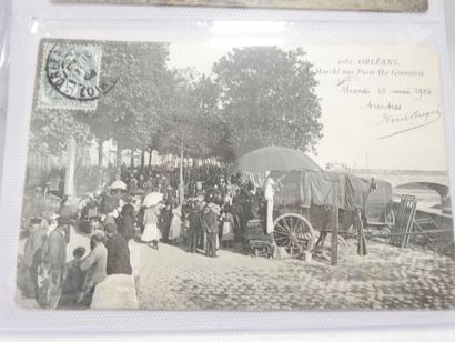 UN LOT de cartes postales anciennes. Orléans...