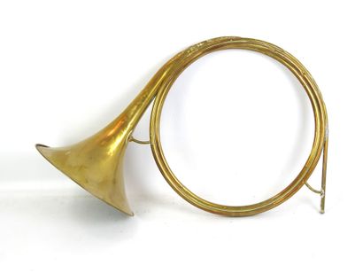 Trompe à la d'Orléans, par Pelisson. BE