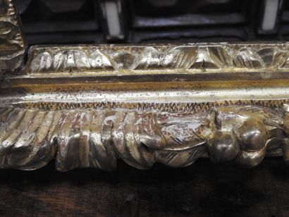 CADRE NU rectangulaire en bois mouluré, sculpté...