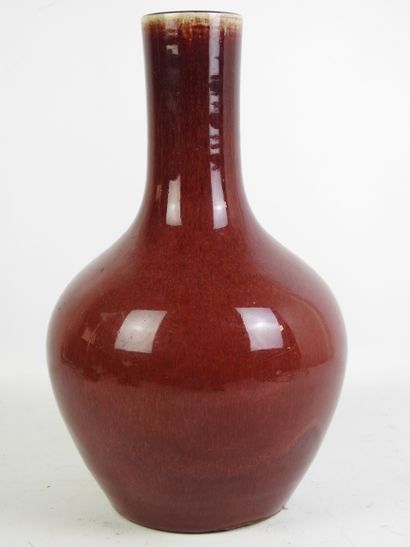 CHINA: Porcelain bottle vase with oxblood...