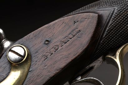PISTOLET for senior officer of the Royal...