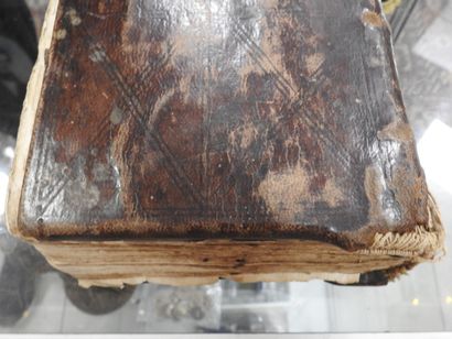 LIVRE MANUSCRIT en calligraphie à l'encre...
