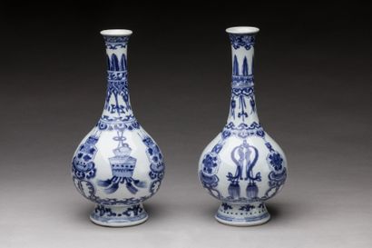 CHINE - Epoque KANGXI (1662 - 1722)
Paire...