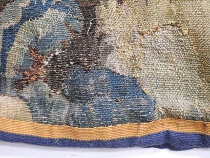 AUBUSSON : Tapisserie en laine à décor d'une...